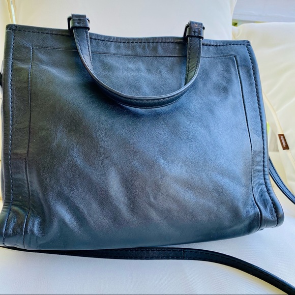 Marc Jacobs The Black Box Shopper EUC - Picture 9 of 16